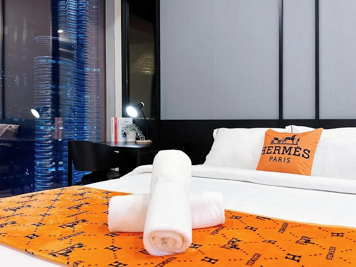 Tropicana The Residence Hermes Suite With Klcc View Куала-Лумпур Малайзия