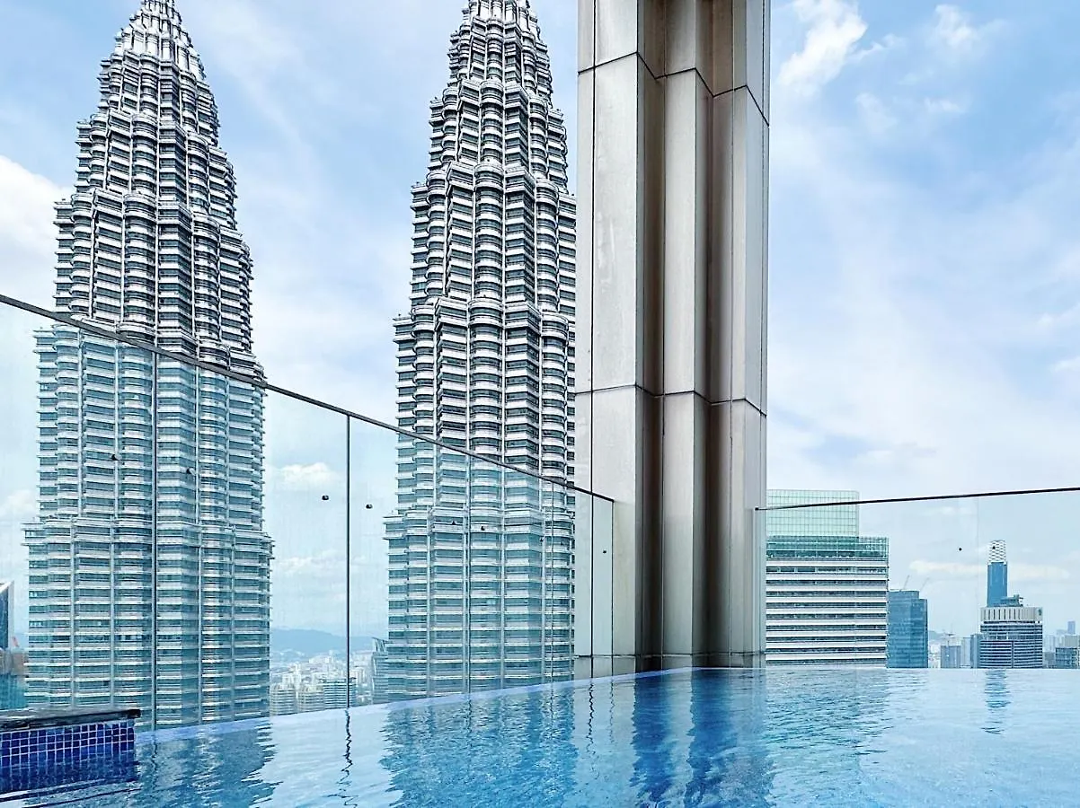 Апартаменты Tropicana The Residence Hermes Suite With Klcc View Куала-Лумпур Малайзия