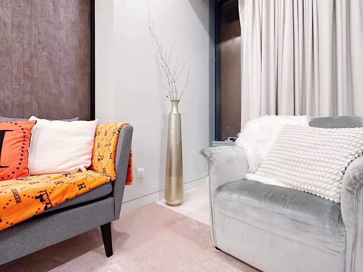 Tropicana The Residence Hermes Suite With Klcc View Куала-Лумпур