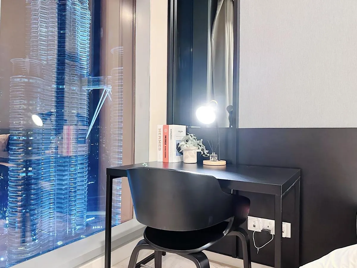 Tropicana The Residence Hermes Suite With Klcc View Куала-Лумпур Малайзия